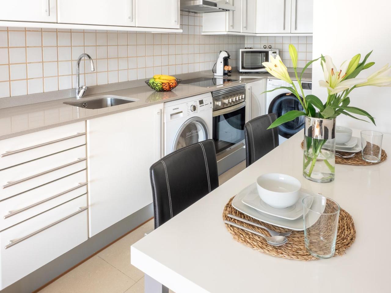 Apartment Abora Garden With Terrace, Pool, Extensive Gardens And Free Parking ลาสปัลมาส เด กรานคานาเรีย ภายนอก รูปภาพ